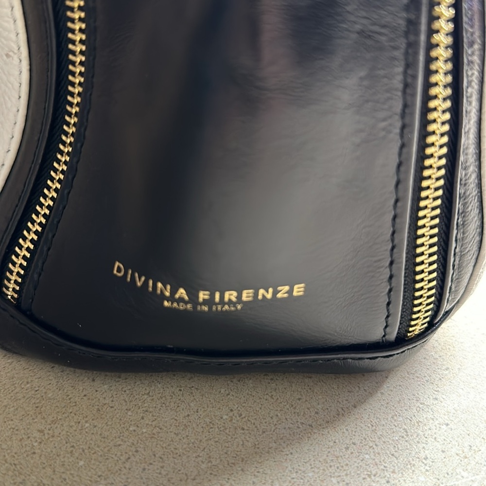 Unique purse - Picture 3 of 14